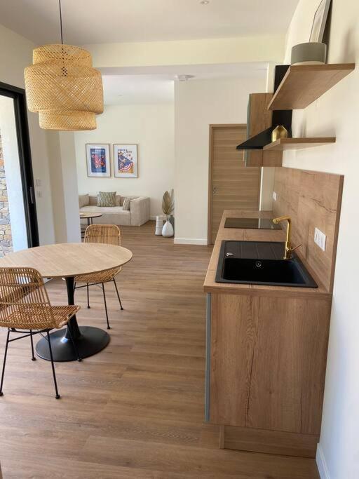 Maison Proche Du Pic Saint Loup Екстериор снимка
